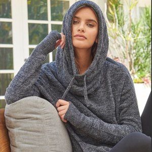 Barefoot Dreams | pebble beach pullover